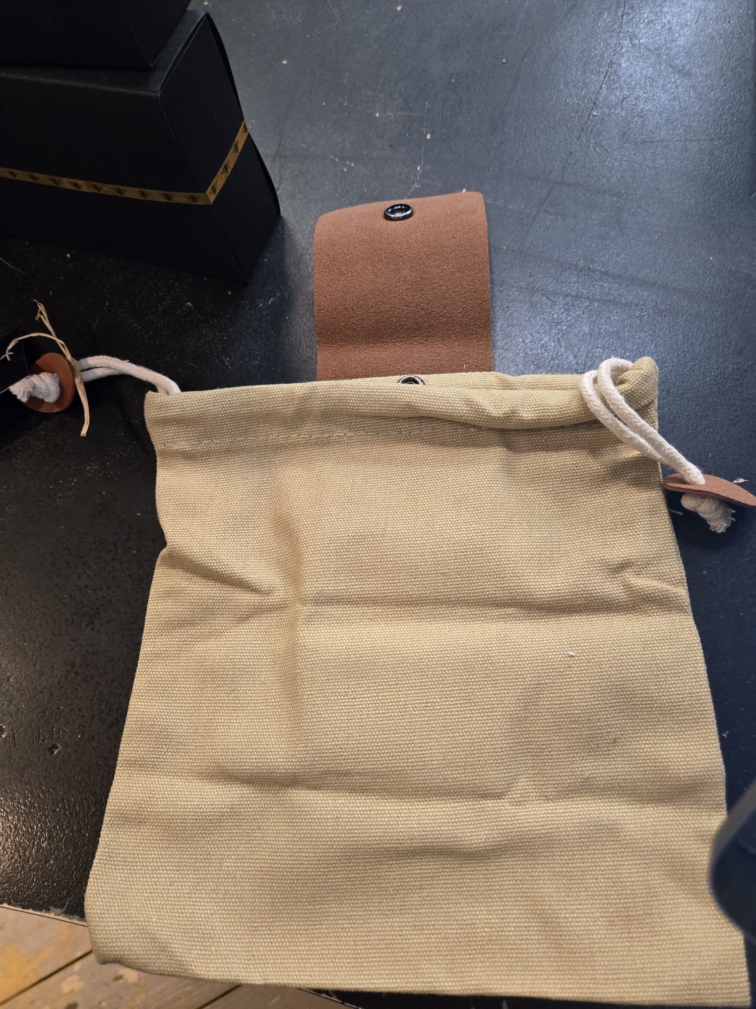 Canvas Foraging Bag